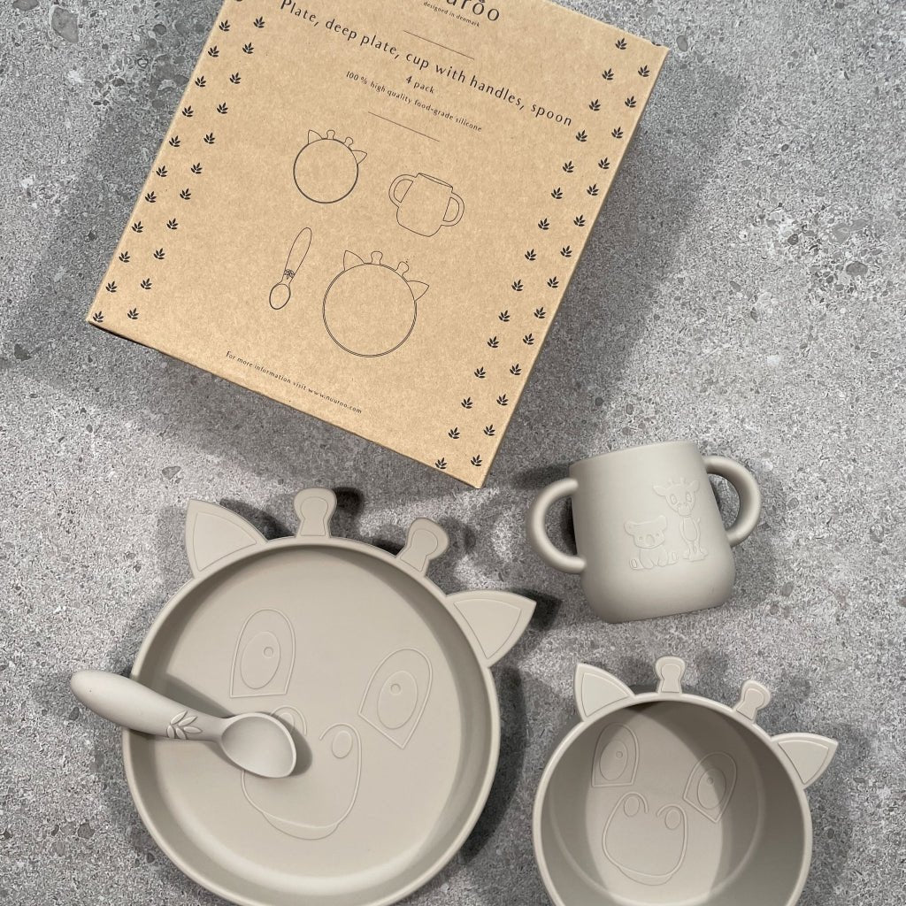 Lykke siliconen dinerset 4-pack Giraffe Cobblestone